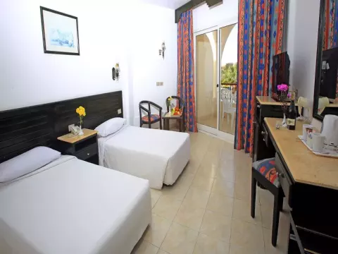 Viešbutis „LABRANDA CLUB MAKADI (EX. CLUB AZUR)“ (Makadi bei, Hurgada, Egiptas)