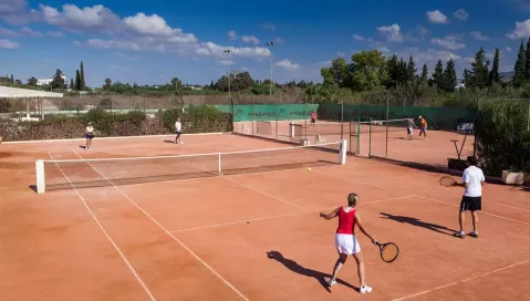 Sentido Phenicia (Enfida, Tunisas)