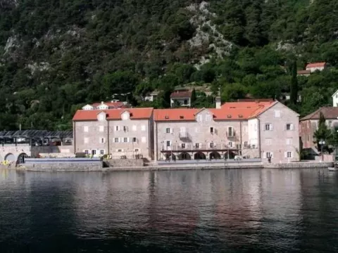 Viešbutis „SPLENDIDO“ (Kotoras, Tivatas, Juodkalnija)