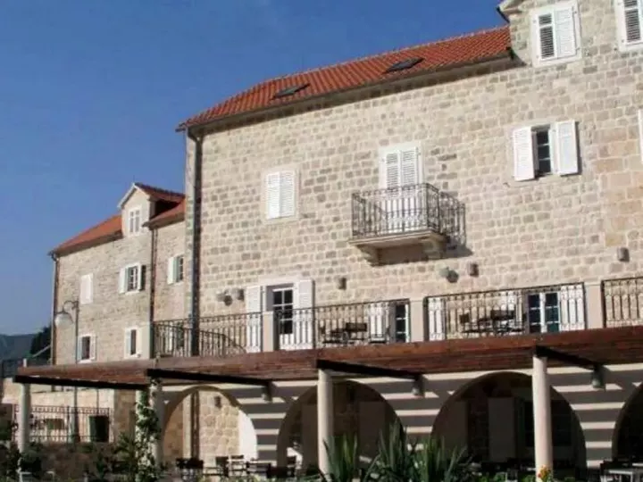 Viešbutis „SPLENDIDO“ (Kotoras, Tivatas, Juodkalnija)