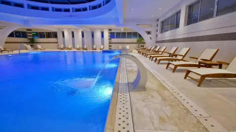 Viešbutis „MEDITERAN BECICI“ (Bečiči, Tivatas, Juodkalnija)