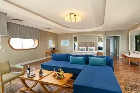 Viešbutis „TITANIC DELUXE LARA“ (Antalija, Turkija)