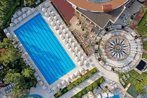 Viešbutis „TITANIC DELUXE LARA“ (Antalija, Turkija)