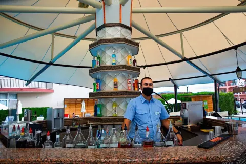 Viešbutis „MPM HOTEL ASTORIA“ (Saulėtasis krantas, Burgasas, Bulgarija)