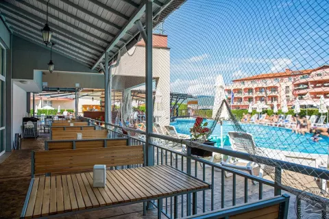 Viešbutis „MPM HOTEL ASTORIA“ (Saulėtasis krantas, Burgasas, Bulgarija)