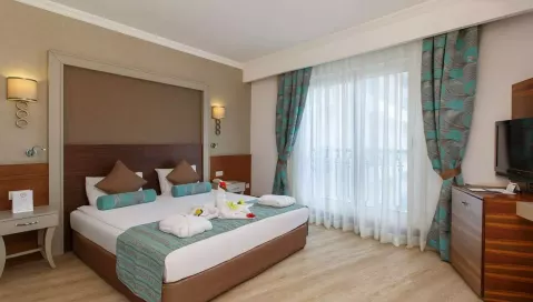 Side Crown Palace (Antalija, Turkija)