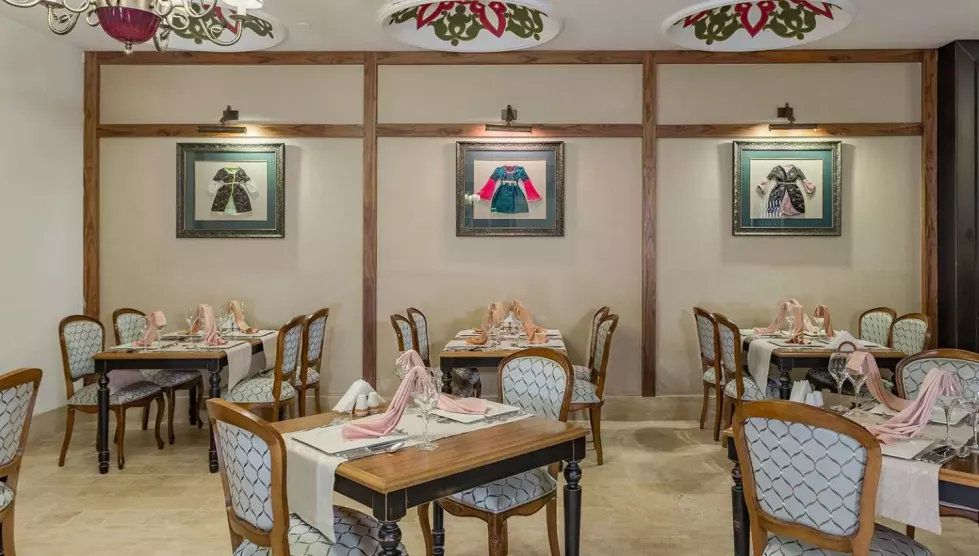 Side Crown Palace (Antalija, Turkija)