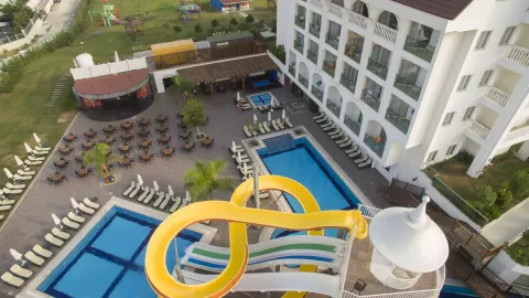 Viešbutis „SIDE CROWN SERENITY“ (Sidė, Turkija)