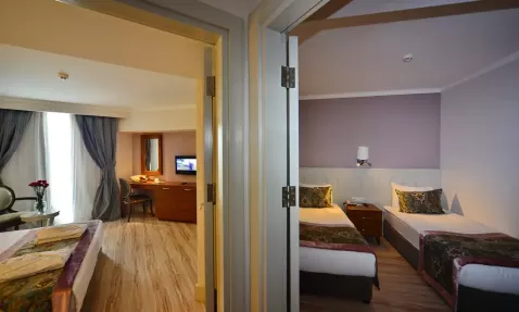 Viešbutis „SIDE CROWN SERENITY“ (Sidė, Turkija)