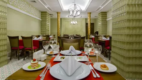 Viešbutis „SIDE CROWN SERENITY“ (Sidė, Turkija)