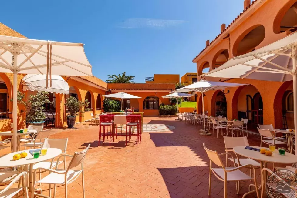 Viešbutis „BLU HOTEL LACONIA VILLAGE“ (Sardinija, Italija)