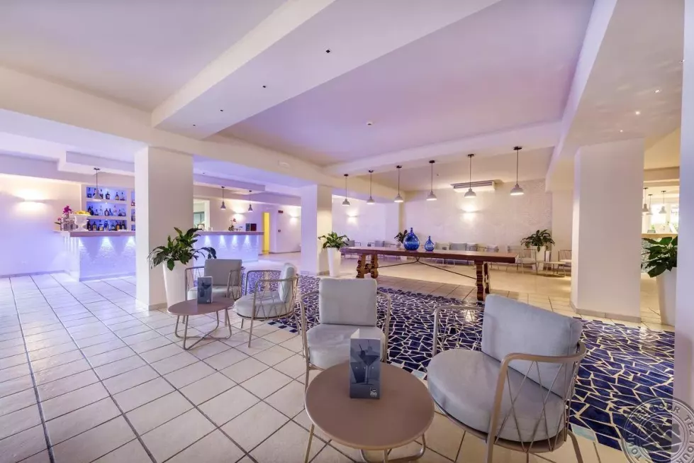 Viešbutis „BLU HOTEL LACONIA VILLAGE“ (Sardinija, Italija)