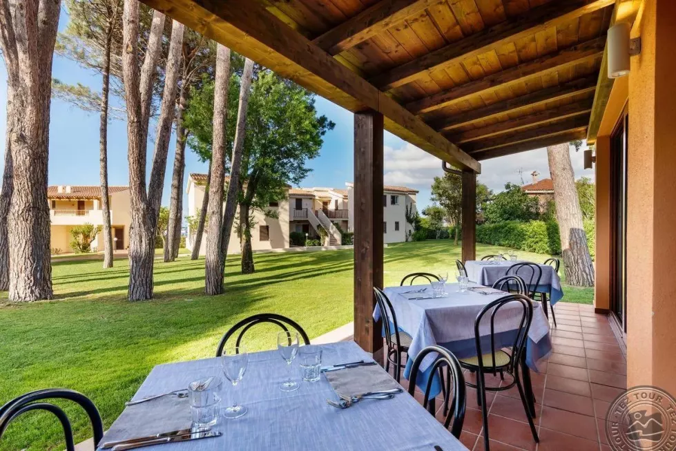 Viešbutis „BLU HOTEL LACONIA VILLAGE“ (Sardinija, Italija)