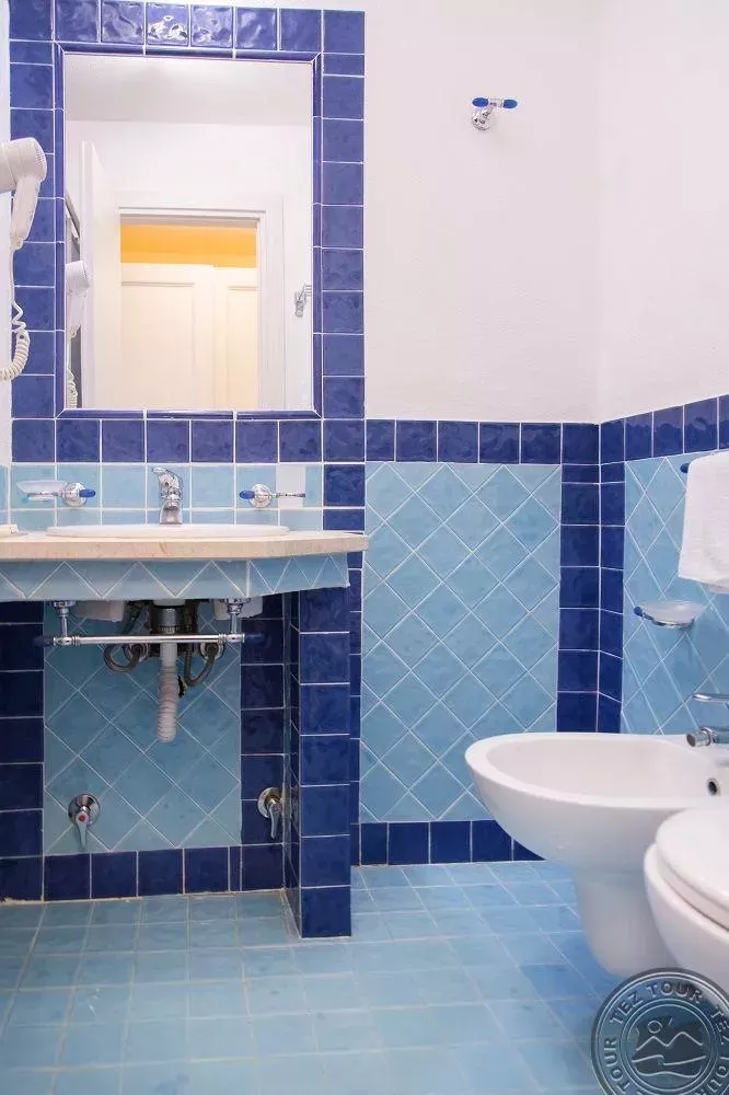 Viešbutis „BLU HOTEL LACONIA VILLAGE“ (Sardinija, Italija)