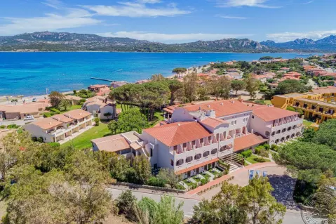 Viešbutis „BLU HOTEL LACONIA VILLAGE“ (Sardinija, Italija)