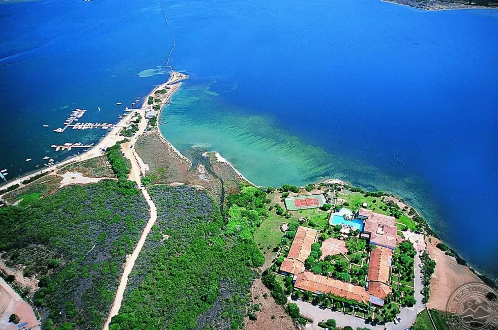 Viešbutis „COLONNA DU GOLF“ (Sardinija, Italija)