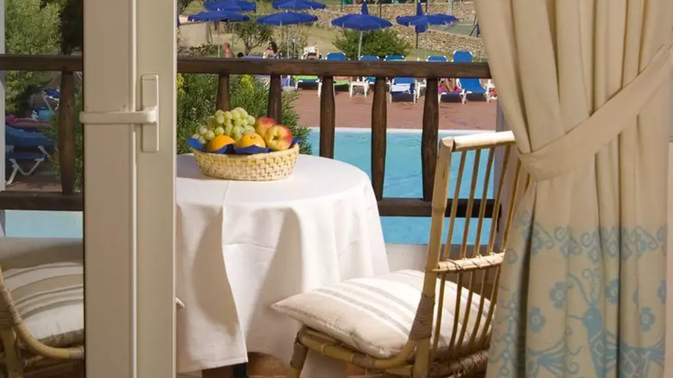 Viešbutis „COLONNA DU GOLF“ (Sardinija, Italija)