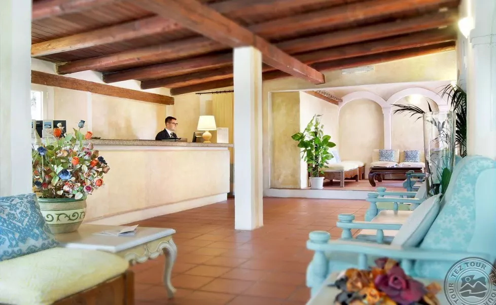 Viešbutis „COLONNA DU GOLF“ (Sardinija, Italija)