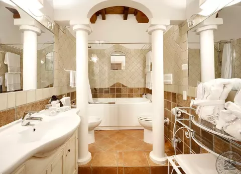 Viešbutis „COLONNA RESORT“ (Sardinija, Italija)