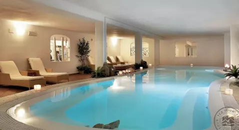 Viešbutis „COLONNA RESORT“ (Sardinija, Italija)