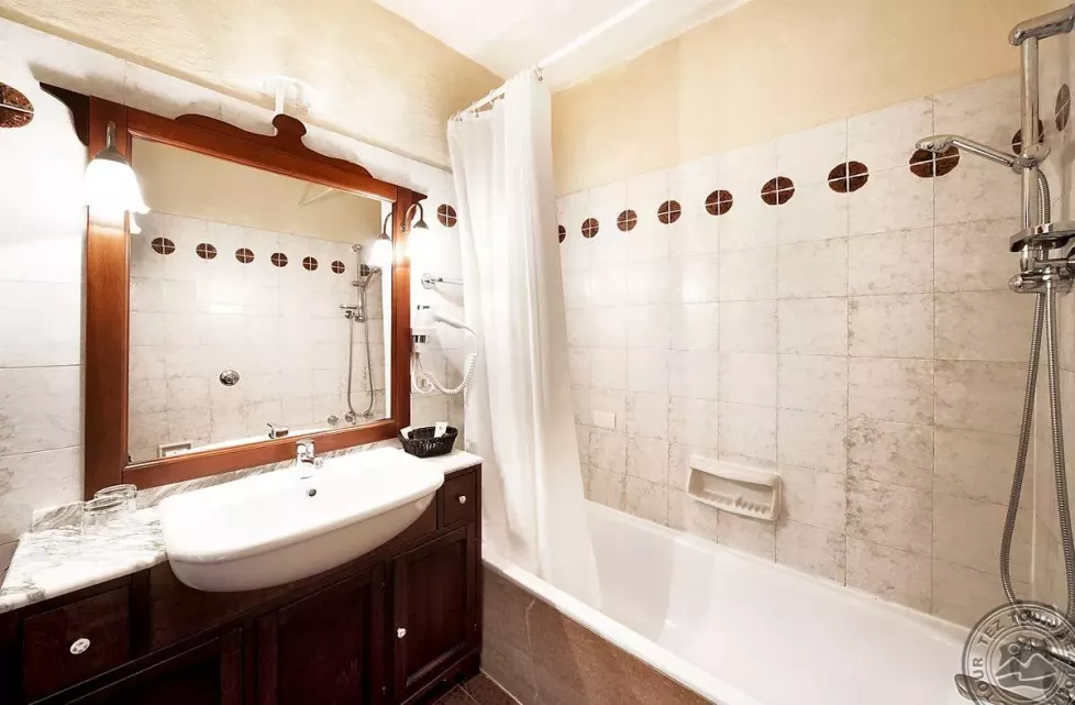 Viešbutis „GRAND HOTEL SMERALDO BEACH“ (Sardinija, Italija)