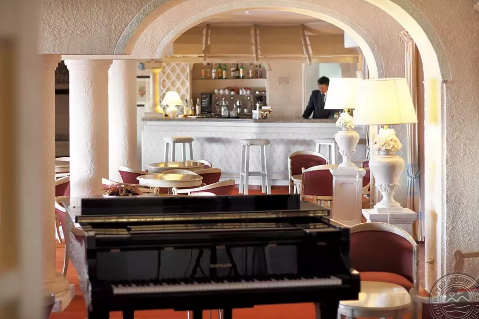 Viešbutis „GRAND HOTEL SMERALDO BEACH“ (Sardinija, Italija)