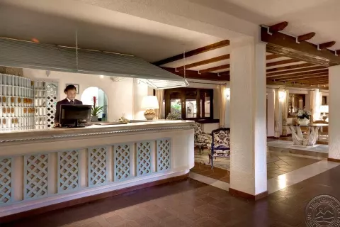 Viešbutis „GRAND HOTEL SMERALDO BEACH“ (Sardinija, Italija)