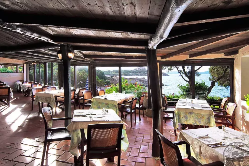 Viešbutis „GRAND HOTEL SMERALDO BEACH“ (Sardinija, Italija)