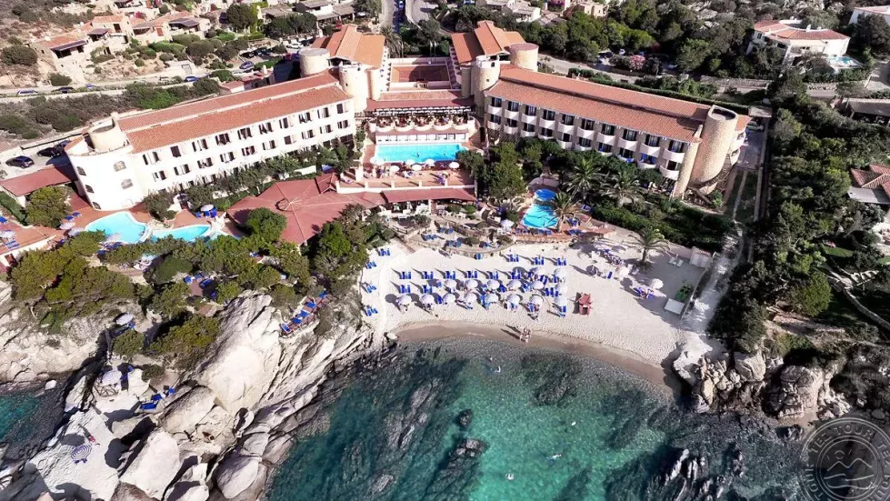 Viešbutis „GRAND HOTEL SMERALDO BEACH“ (Sardinija, Italija)