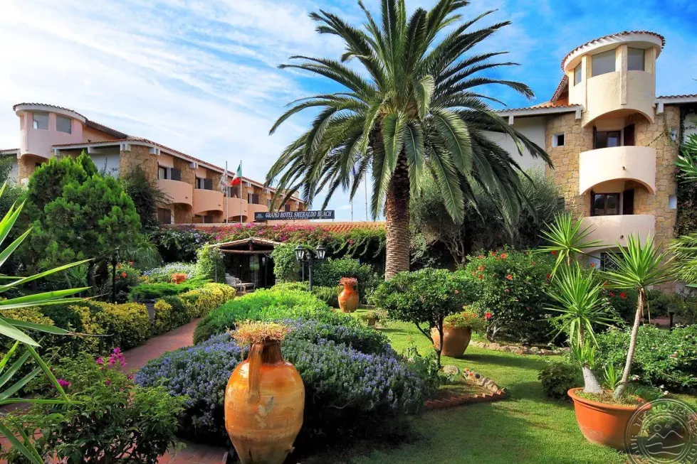 Viešbutis „GRAND HOTEL SMERALDO BEACH“ (Sardinija, Italija)