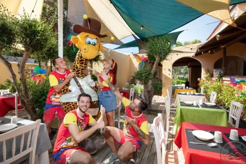 Viešbutis „VOI COLONNA VILLAGE“ (Sardinija, Italija)