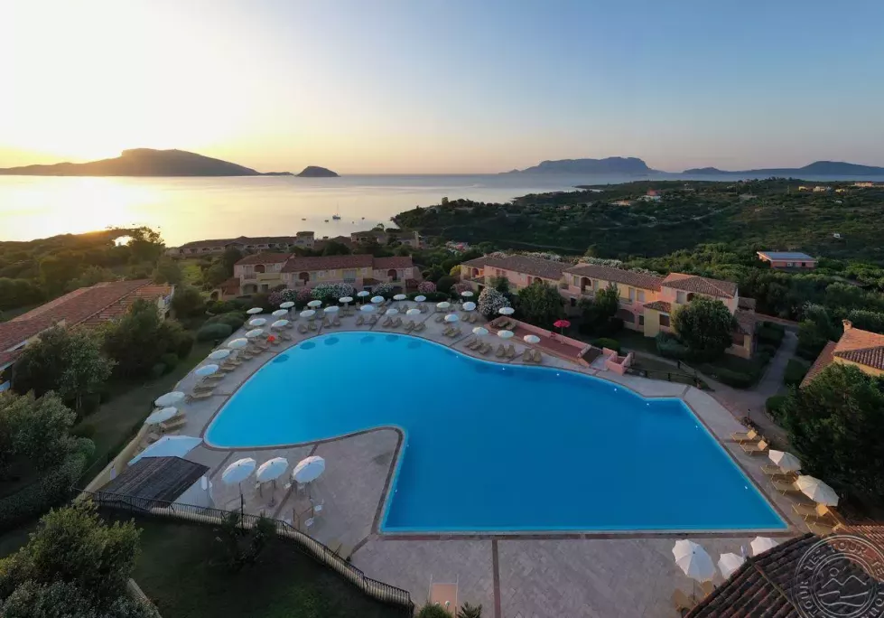 Viešbutis „VOI COLONNA VILLAGE“ (Sardinija, Italija)