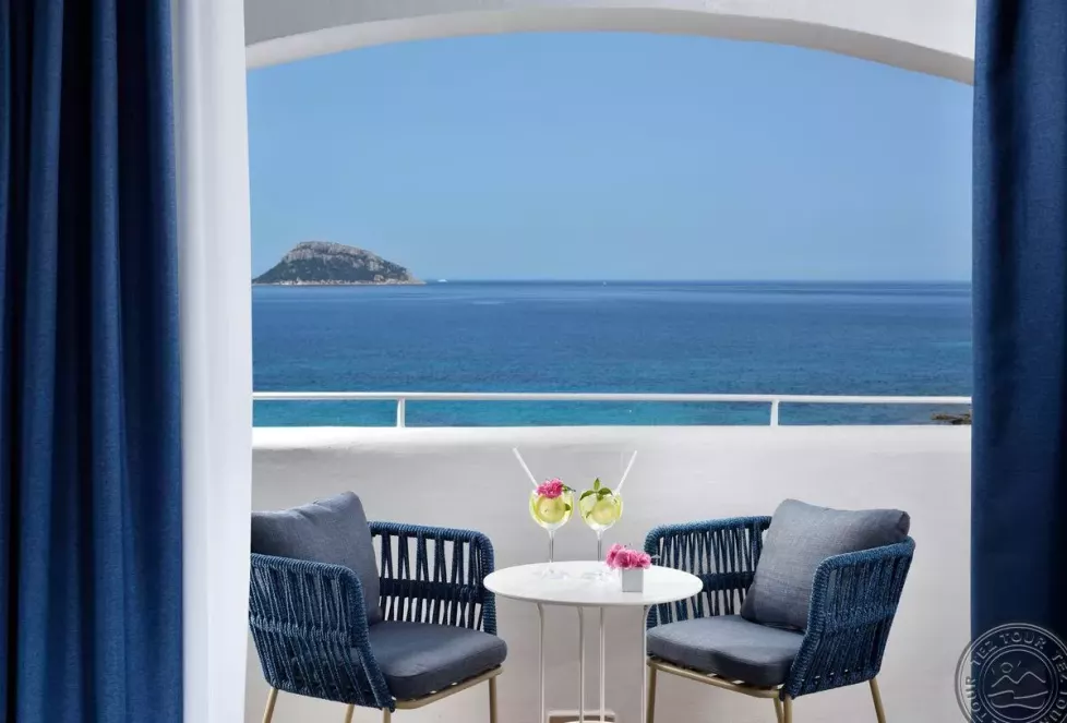 Viešbutis „VOI COLONNA VILLAGE“ (Sardinija, Italija)