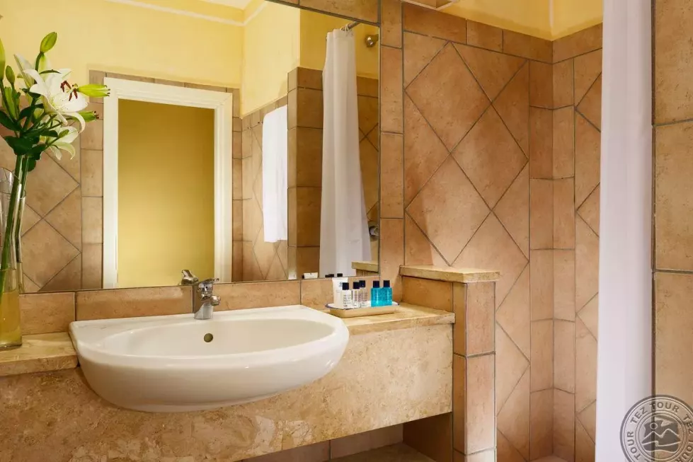 Viešbutis „VOI COLONNA VILLAGE“ (Sardinija, Italija)