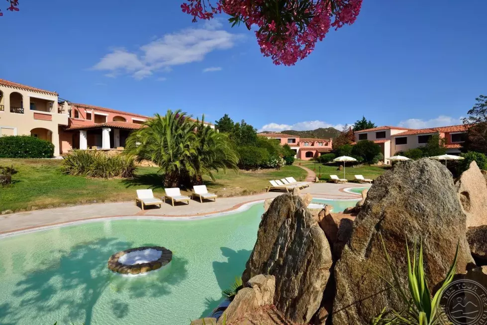 Viešbutis „VOI COLONNA VILLAGE“ (Sardinija, Italija)