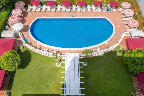 Viešbutis „APOLLO“ (Riminis, Italija)