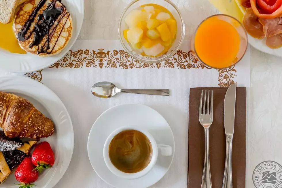 Viešbutis „APOLLO“ (Riminis, Italija)