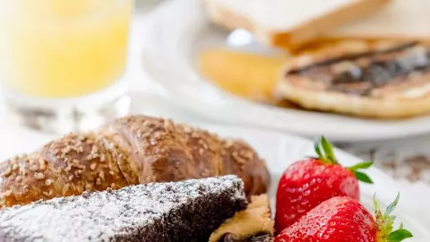 Viešbutis „APOLLO“ (Riminis, Italija)