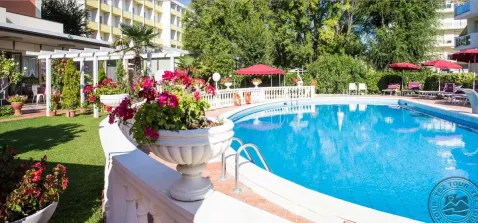 Viešbutis „APOLLO“ (Riminis, Italija)