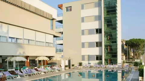 Viešbutis „ASCOT“ (Riminis, Italija)