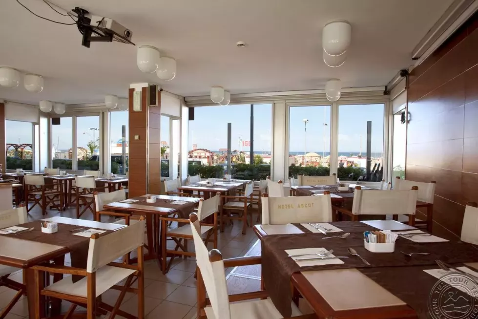 Viešbutis „ASCOT“ (Riminis, Italija)