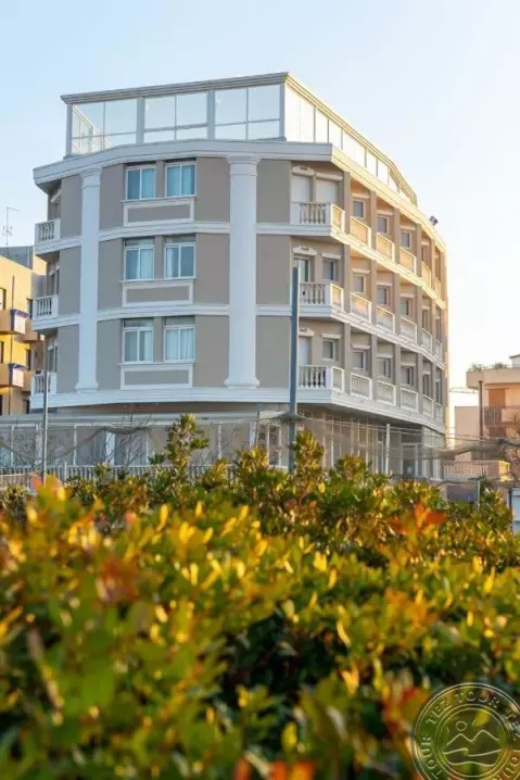 Viešbutis „BAIA IMPERIALE“ (Riminis, Italija)