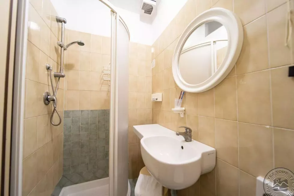 Viešbutis „CORTINA“ (Riminis, Italija)