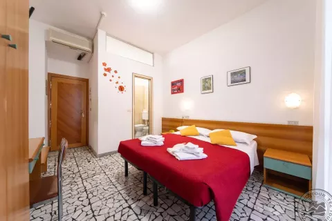 Viešbutis „CORTINA“ (Riminis, Italija)