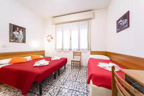 Viešbutis „CORTINA“ (Riminis, Italija)