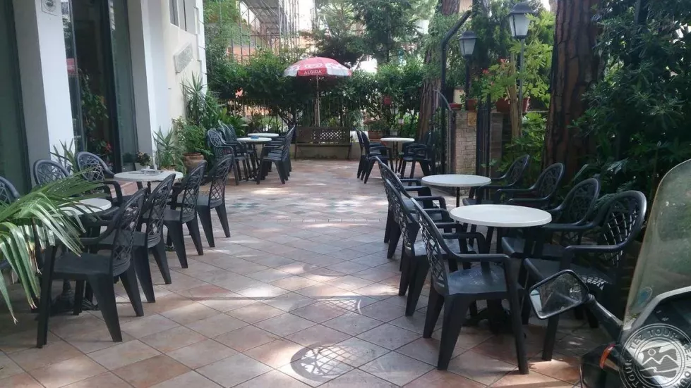 Viešbutis „CORTINA“ (Riminis, Italija)