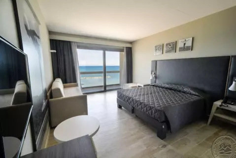 Viešbutis „NAUTILUS FAMILY HOTEL“ (Riminis, Italija)