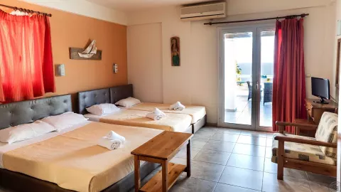 Viešbutis „AITHRIO HOTEL“ (Peloponesas, Graikija)