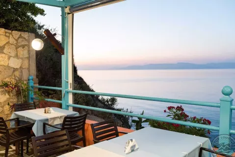 Viešbutis „AITHRIO HOTEL“ (Peloponesas, Graikija)