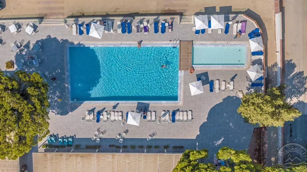Viešbutis „KALOGRIA BEACH RESORT“ (Peloponesas, Graikija)